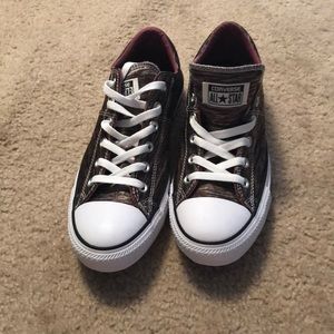 NWOT converse all star